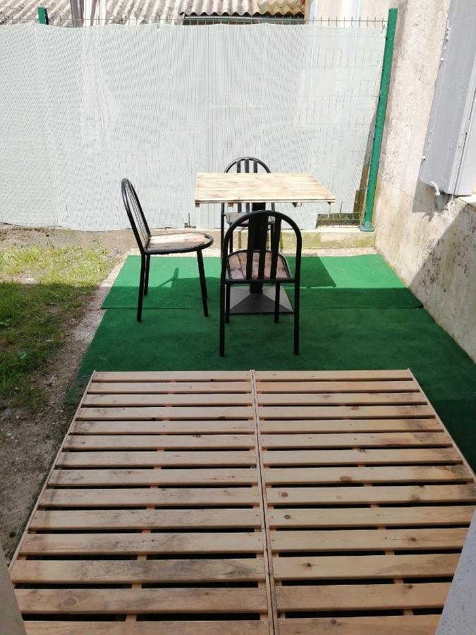 Jungle Zen Beau T2 Avec Jardin Gare 100M Διαμέρισμα Tonneins Εξωτερικό φωτογραφία